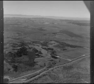 Overlooking Mercer, Waikato