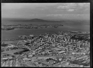 Auckland City and the Harbour