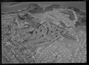Mt Roskill, Auckland, Maungakiekie Golf Links in the centre