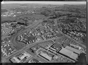 Pakuranga Shopping Centre, Auckland, and the construction of the new bridge and highway to Mount Wellington