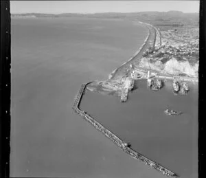 Napier Port and foreshore, showing the breakwater
