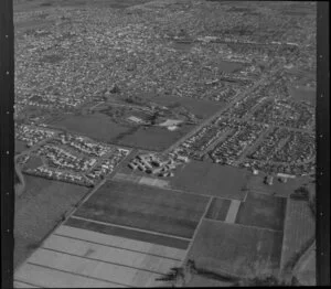 Parkvale and surrounding area, including Fantasyland and Karamu High School, Hastings