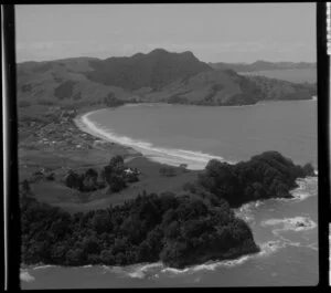 Simpson's Beach, Mercury Bay, Whitianga