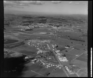 Parakai, Helensville