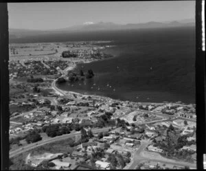 Waipahihi Bay, Lake Taupo