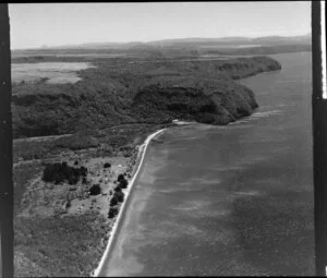 Lake Taupo, including Waihaha Bay, Whakatonga Point, and Te Poroporo Point