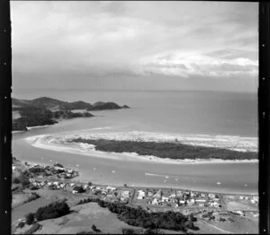 Ngunguru, Whangarei County, showing sandspit