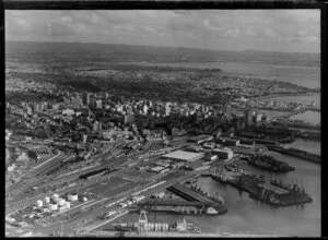 Auckland wharves and railyards