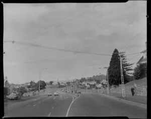 Motorway lighting in Greenlane, Auckland