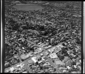Remuera, with Orakei Basin (top left), Auckland