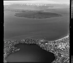 Auckland City and Waitemata Harbour, including Rangitoto Island