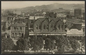 Courteney Place, Wellington, looking south