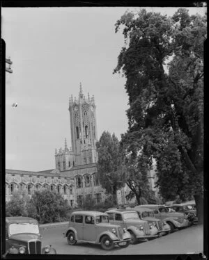 University of Auckland from Princess Street, parked automobiles in foreground