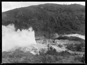 Pohutu Geyser, Rotorua