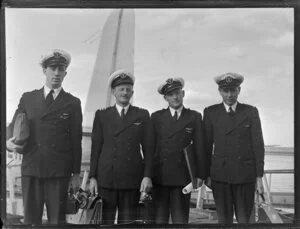 Crew of the Sunderland aircraft Aotearoa
