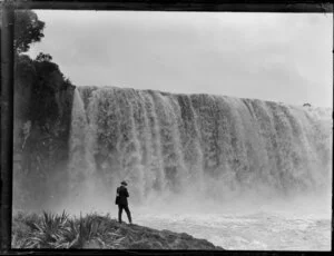 Wairua Falls, Wairoa River, North Auckland