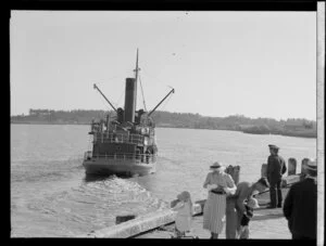 The coastal steamer, Ruawai Auckland, leaving the wharf