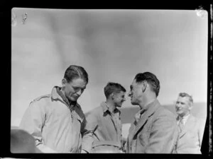 Neil Sutherland (left front) with R Henderson (right front), Alexandra Aero Club