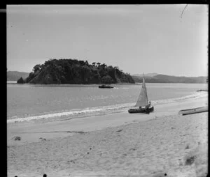 Paihia beach