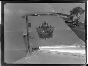 De Havilland sign on the tail of Fox Moth aircraft
