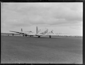 New Zealand National Airways Corporation Douglas Dakota or DC3 aeroplane, ZK-AOD, Papango