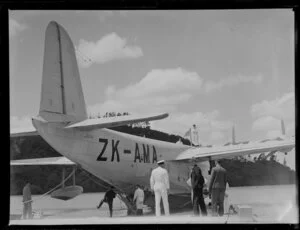 ZK-AMA Aotearoa seaplane on the wharf, Hobsonville