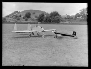 Model aeroplanes built by Mr G Bolt (left) and Mr V Pepperell, Auckland Aero Club