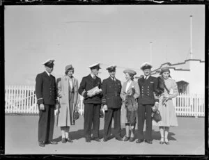 Tasman Empire Airways Ltd crew members and their wives at Mechanics Bay, Auckland
