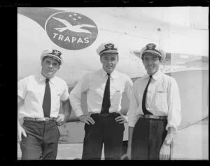 Crew members of the Catalina aircraft Trapas at Whenuapai