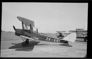 D H Tiger Moth ZK-ARI