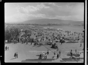 Royal New Zealand Aero Club pageant at Taieri Aerodrome, Dunedin