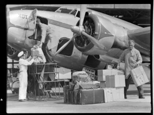 National Airways Corporation, unloading aircraft at Mangere, Auckland