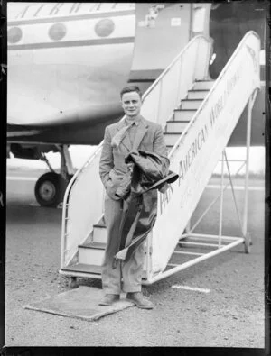 Mr Gordon, passenger of Pan American World Ariways