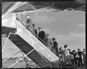 Passengers boarding the airplane Clipper 'Warana', ANA (Australian National Airways Ltd)