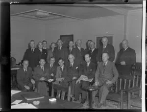 Unidentified members of the Royal New Zealand Aero Club, at their annual meeting, Wellington