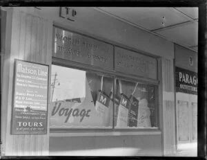 Henderson & McFarlane, world tour travel agents, Quay Street, [Auckland?]