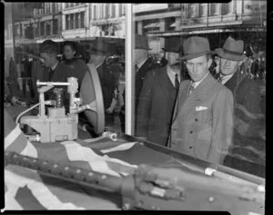 Air Force window display, Government Tourist, [Auckland?]