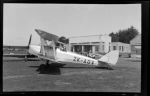 De Havilland Tiger Moth, ZK-AOV, Rongotai, Wellington