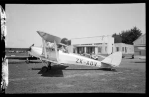 De Havilland Tiger Moth, ZK-AOV, Rongotai, Wellington