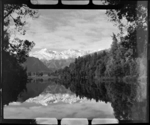 Lake Matheson, with Fox Glacier in background, West Coast Region