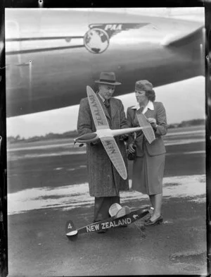 MacDonald model aeroplanes being shown to the stewardess, Whenuapai