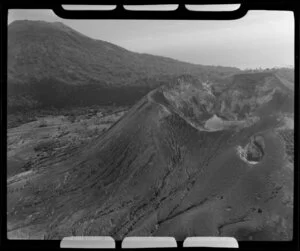 Crater, Mt Tavurvur (Matupit), Rabaul, New Britain, Papua New Guinea