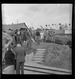 Qantas passengers having arrived on flying boat, Lord Howe Island, Australia