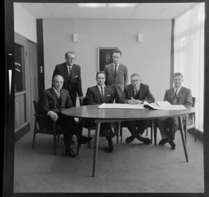 Contract signing, A Williams [Construction?], Terrace Chambers, Wellington
