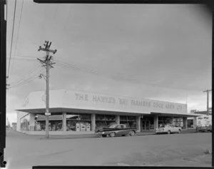 Exterior of Hawke's Bay Farmers Co-op store, Dannevirke