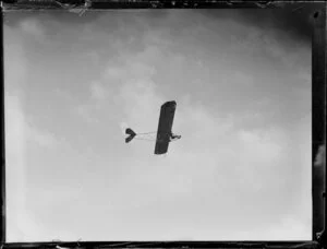 Glider taking off into sky, Auckland Gliding Club