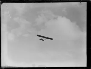 Glider taking off into sky, Auckland Gliding Club