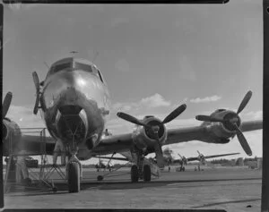 Nose view of the DC6 airplane 'RMA Discovery', BCPA (British Commonwealth Pacific Airline