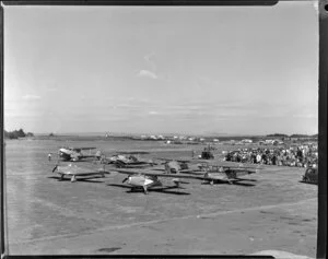 Royal New Zealand Air Command RAC Pageant at Mangere, aircraft lined up