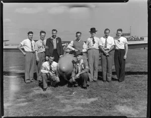 Royal New Zealand Air Command RAC Pageant at Mangere, unidentified members of the Auckland Aero Gliding Club